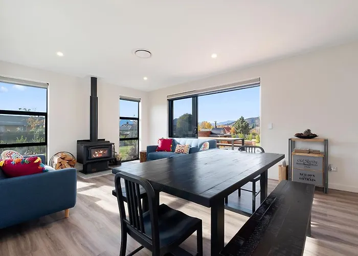 Sapphire Spring Rise Holiday home *